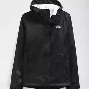 TNF Venture rain jacket sz S